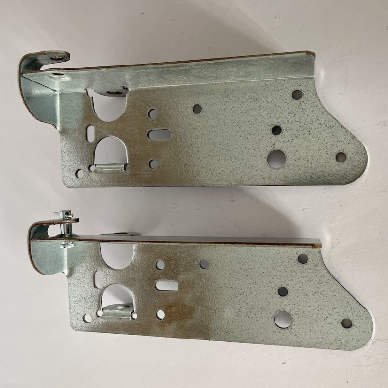BOTTOM HANGERS (75MM TRACK) - Garage Door Hardware Australia